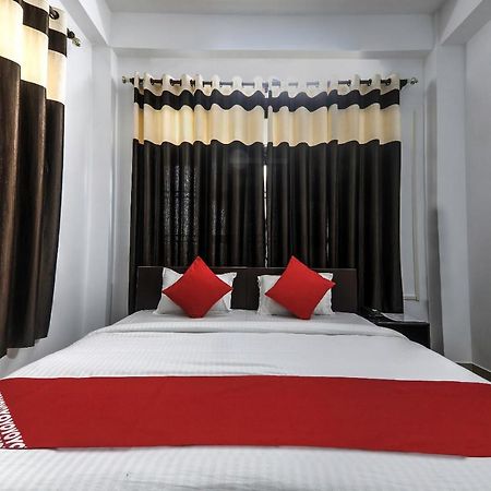 Oyo 13927 Green View Guest House Dispur Екстер'єр фото
