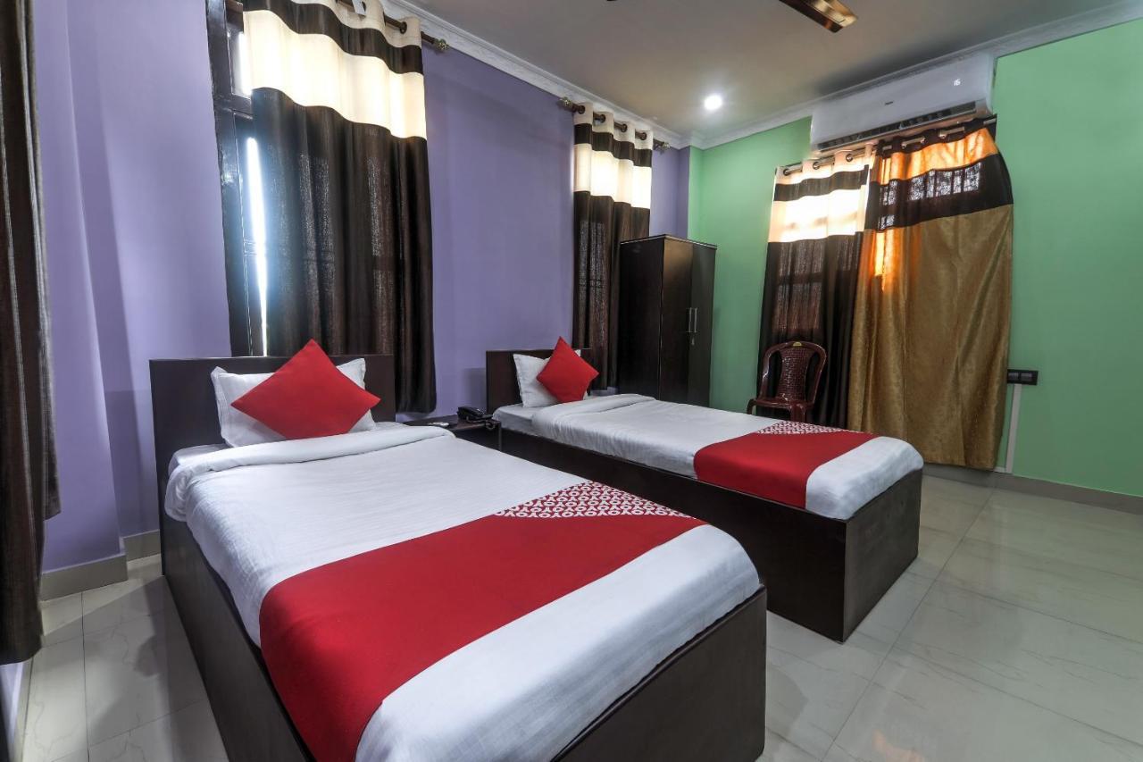 Oyo 13927 Green View Guest House Dispur Екстер'єр фото