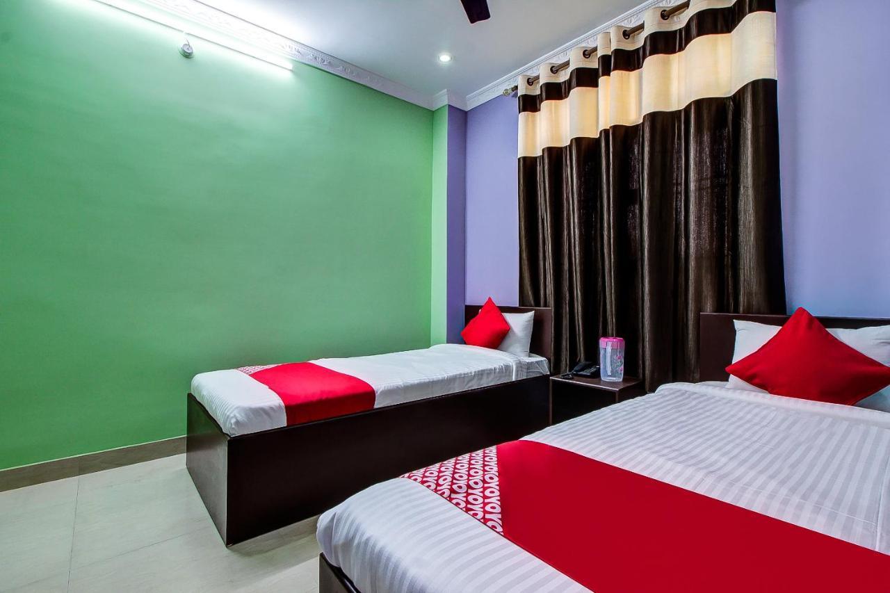 Oyo 13927 Green View Guest House Dispur Екстер'єр фото